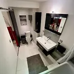 Le Repaire D'antibes Atypique Proche Parc Et 아파트 *