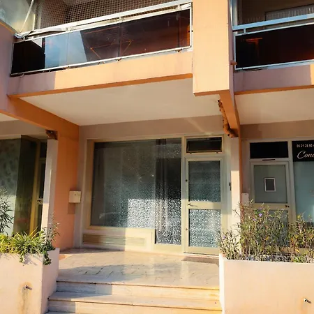 Le Repaire D'antibes Atypique Proche Parc Et Apartman Juan-les-Pins